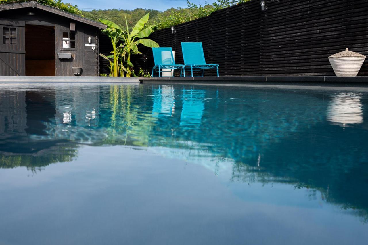 Chez Sabine Et Eric Maison Pour 6 Personnes Avec Piscine Chauffee Andenne Kültér fotó